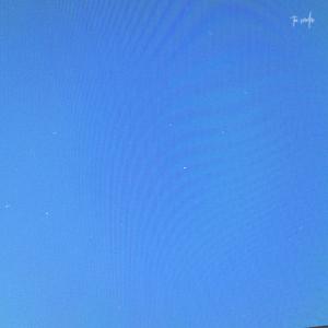 骚娘们扣屄自慰
